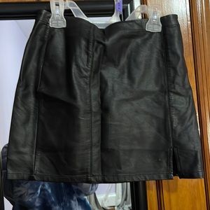 Leather skirt